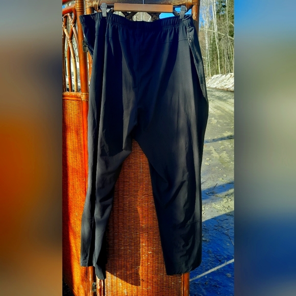 Russell Athletic Activewear Shirt & Pant Set - Picture 12 of 12